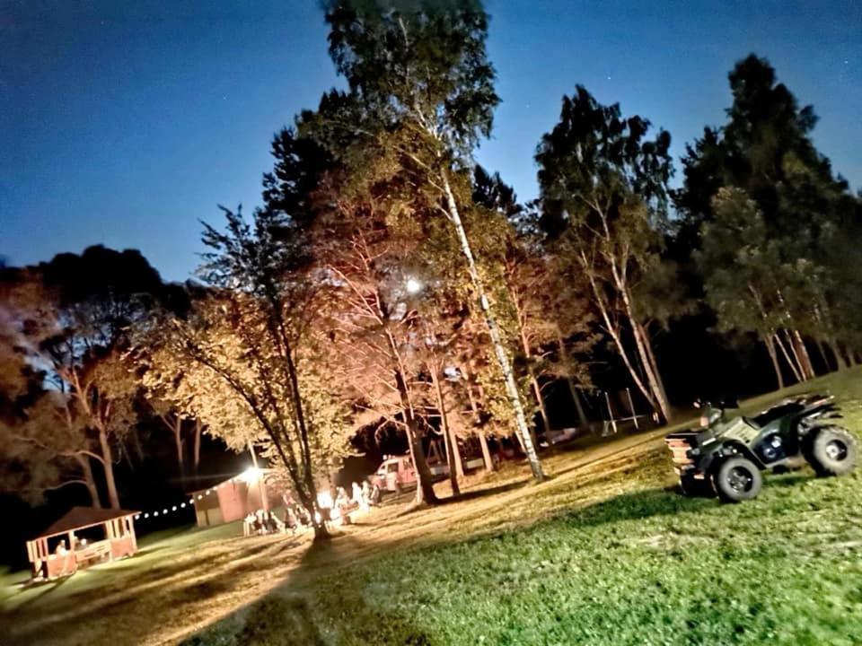 Nad Czarna Villa Sielpia Wielka Kültér fotó